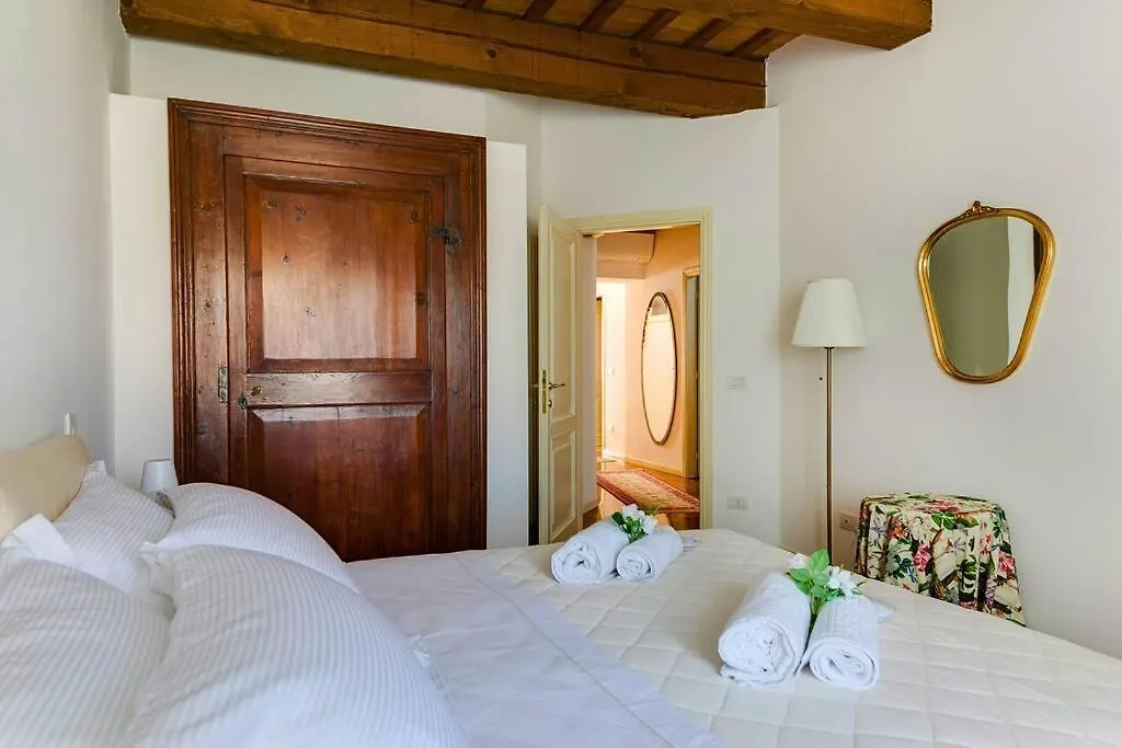 Villa Maison Anna - Relax In Casa Indipendente Con Giardino In Centro E Free Parking à Rimini